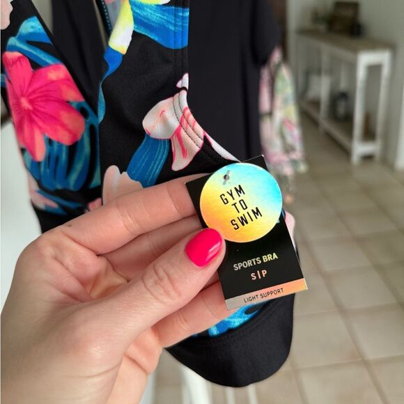 PINK Victoria's Secret Black Tropical Keyhole Gym To Swim Sports Bra - Picture 8 of 11